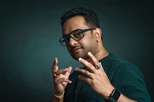 KRISHNA BUEURA